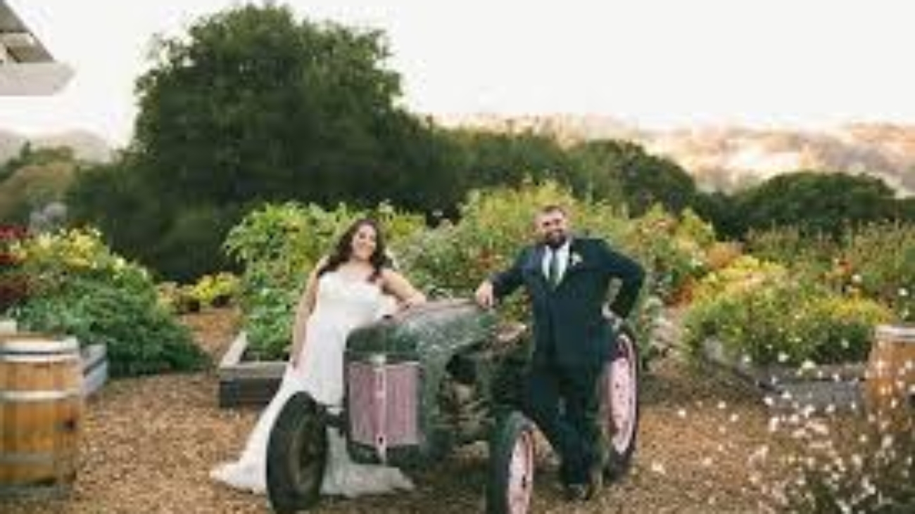 5 Questions to Ask When Touring a Wedding Venue